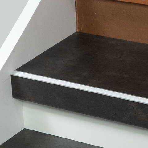 LAMINAT-RENOVIERUNGS-STUFE "Gerade" inkl. TREPSA-Profil